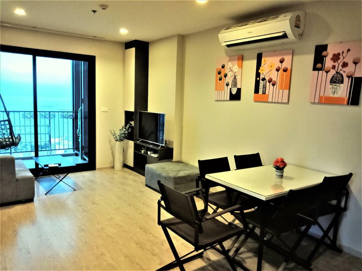 Llx Apartments At The Base Condo Pattaya Exterior foto