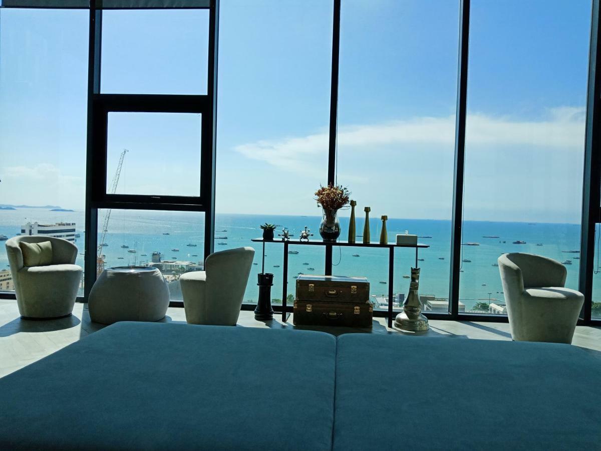 Llx Apartments At The Base Condo Pattaya Exterior foto