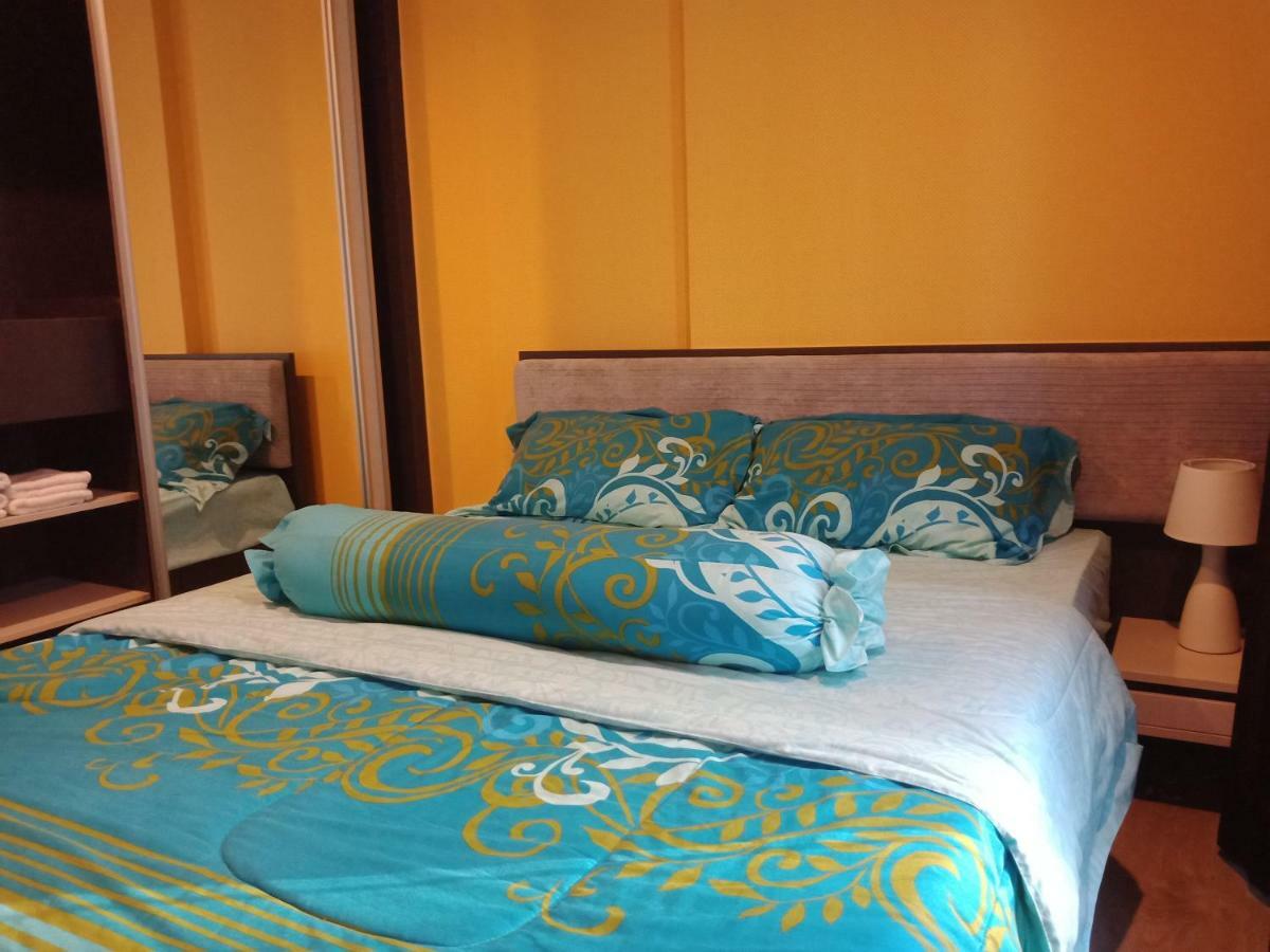 Llx Apartments At The Base Condo Pattaya Exterior foto
